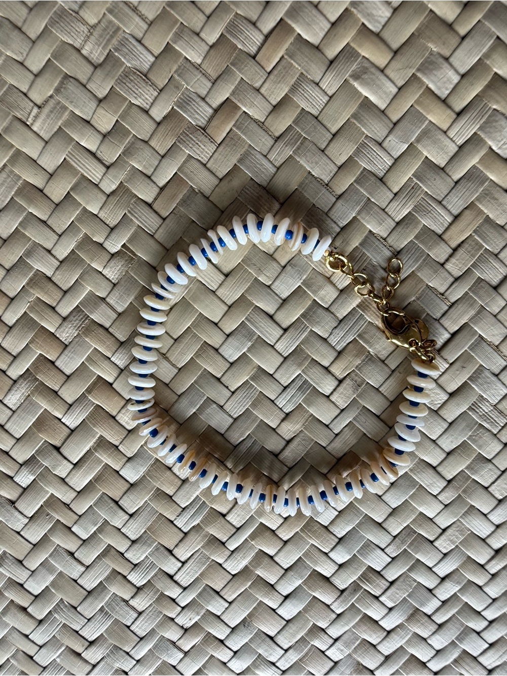 NWOT Madewell Shell Beaded Bracelet - Picture 3 of 5